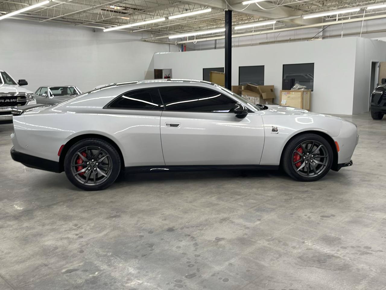 Used 2024 Dodge Charger Daytona Scat Pack w/ Plus Group AWD/4WD image 7