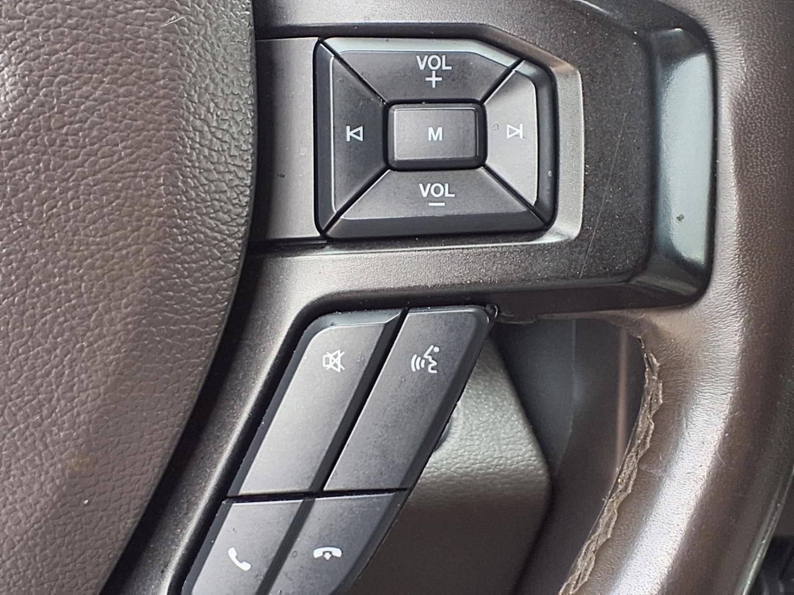 Used 2019 Ford Expedition Limited w/ Texas Edition Package AWD/4WD image 17