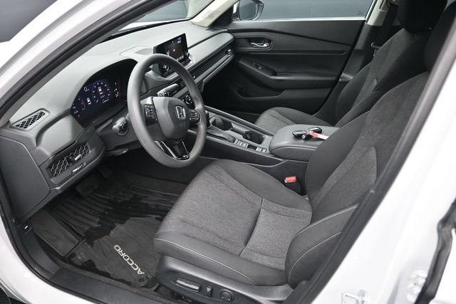 Certified 2023 Honda Accord EX image 16
