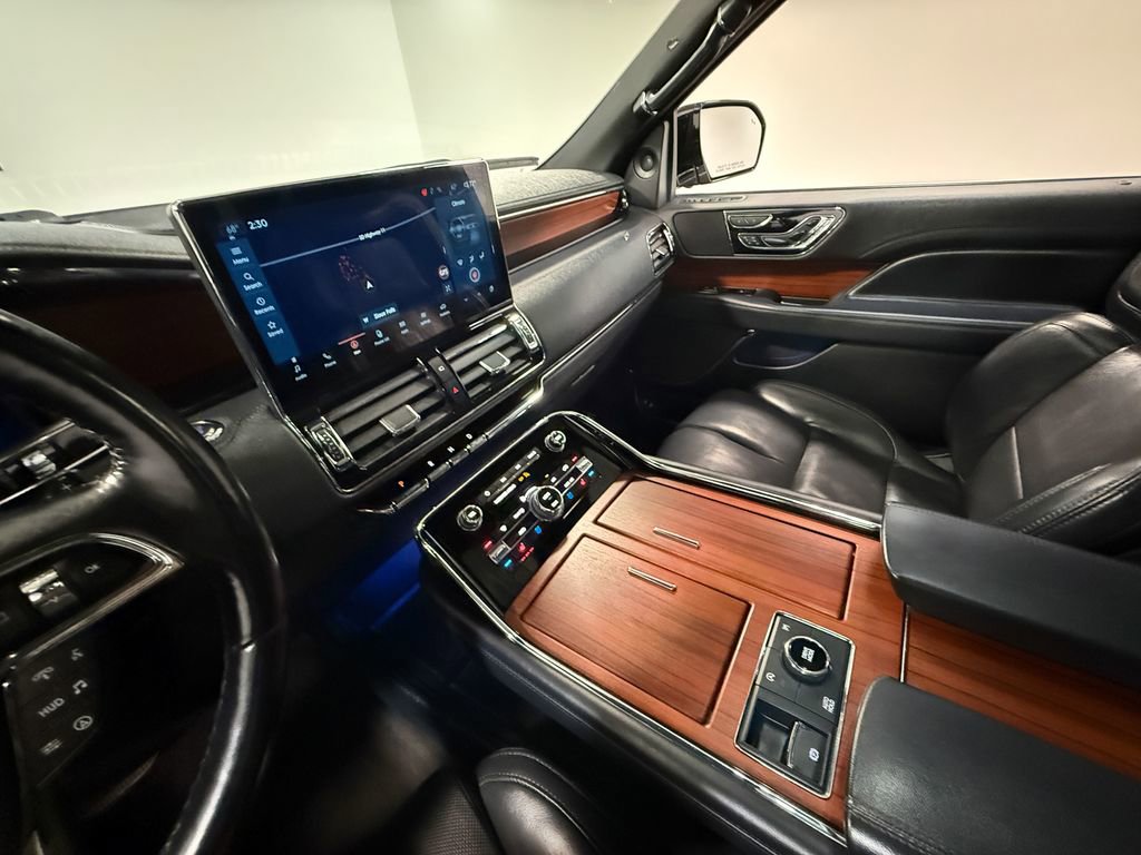 Used 2023 Lincoln Navigator Reserve image 82