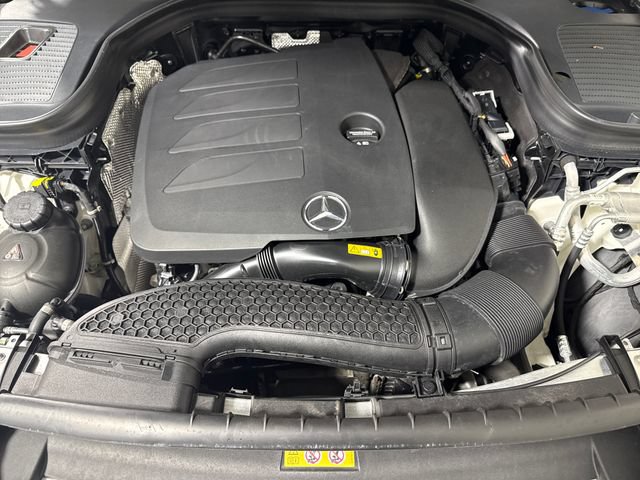 Used 2022 Mercedes-Benz GLC 300 4MATIC image 47