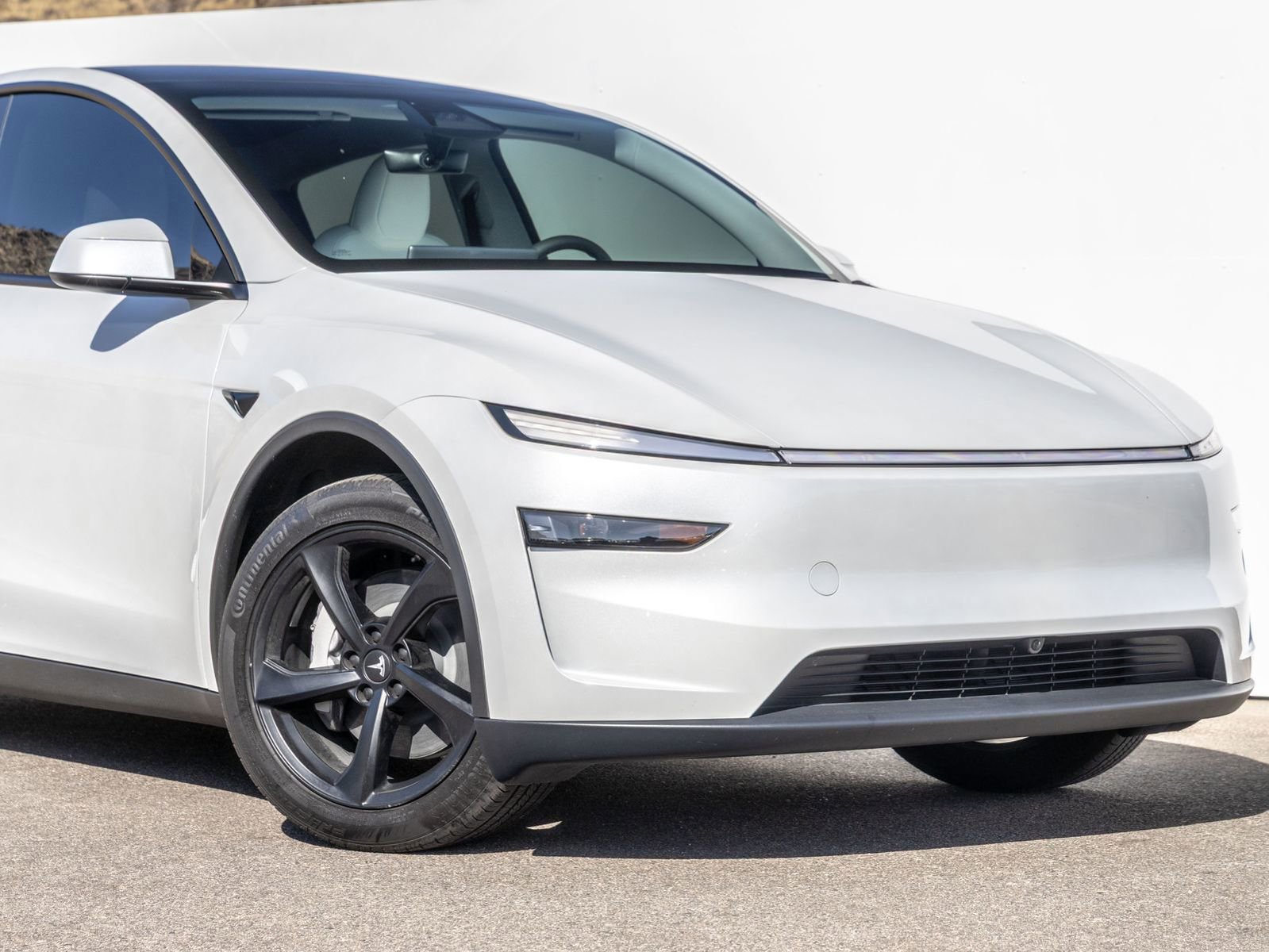 Used 2026 Tesla Model Y 2WD image 7