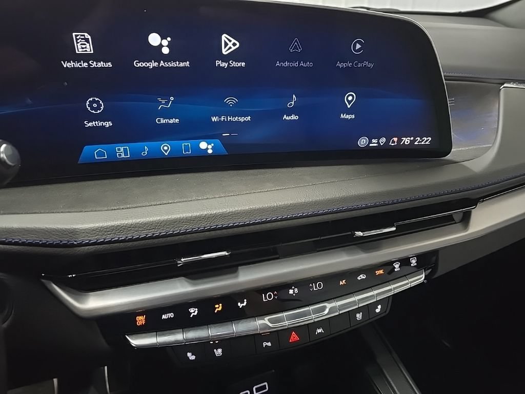 Used 2024 Cadillac XT4 Sport AWD/4WD image 25