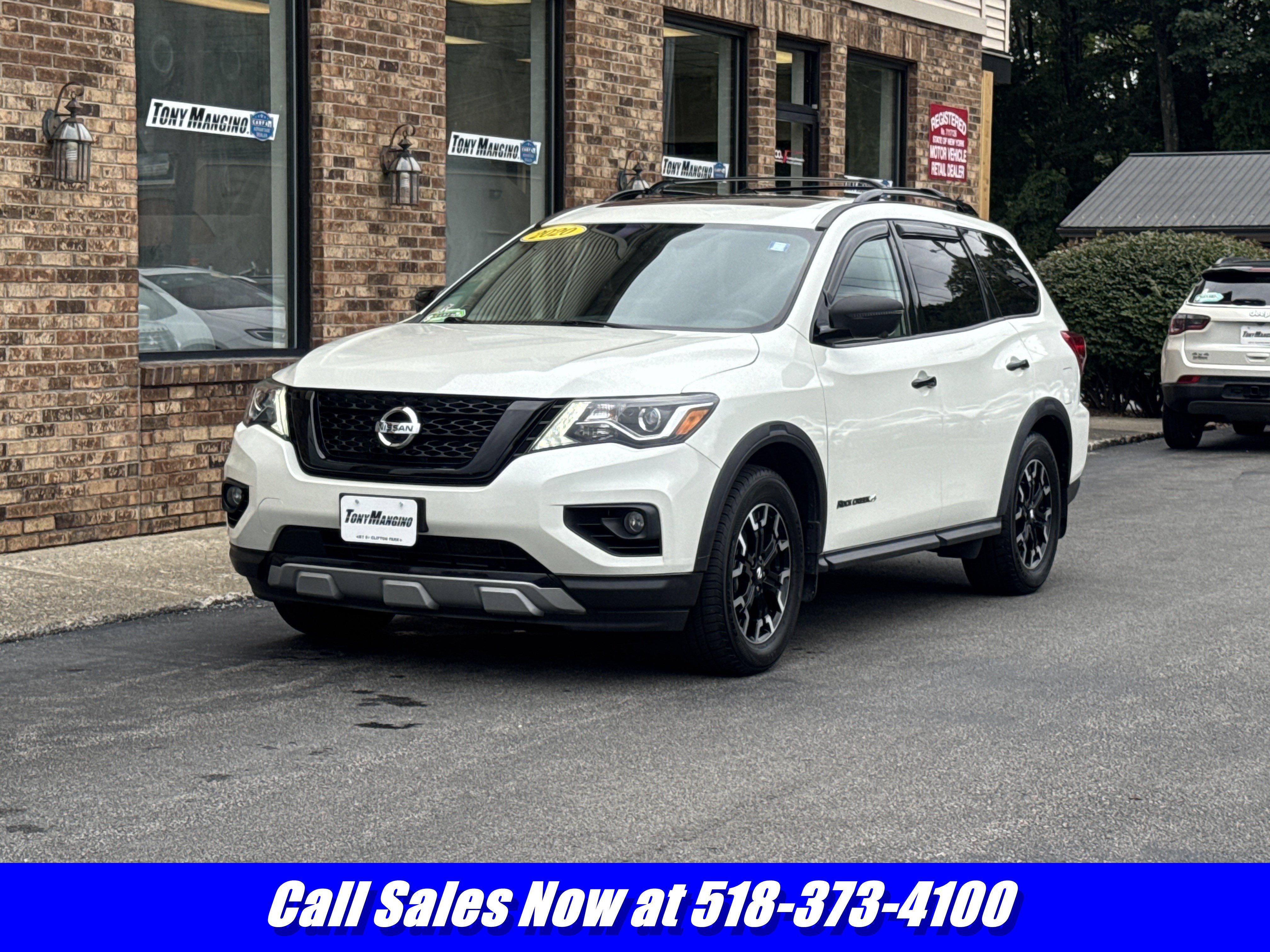 Used 2020 Nissan Pathfinder SL