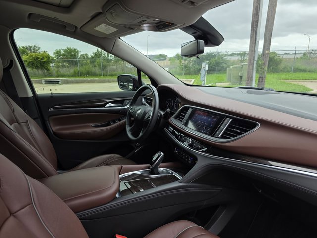 Used 2020 Buick Enclave Avenir w/ Avenir Technology Package FWD image 11
