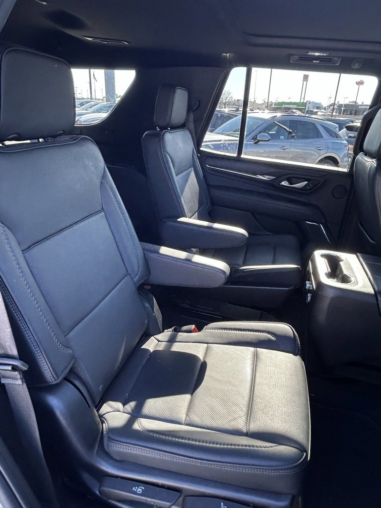 Used 2023 GMC Yukon Denali image 8