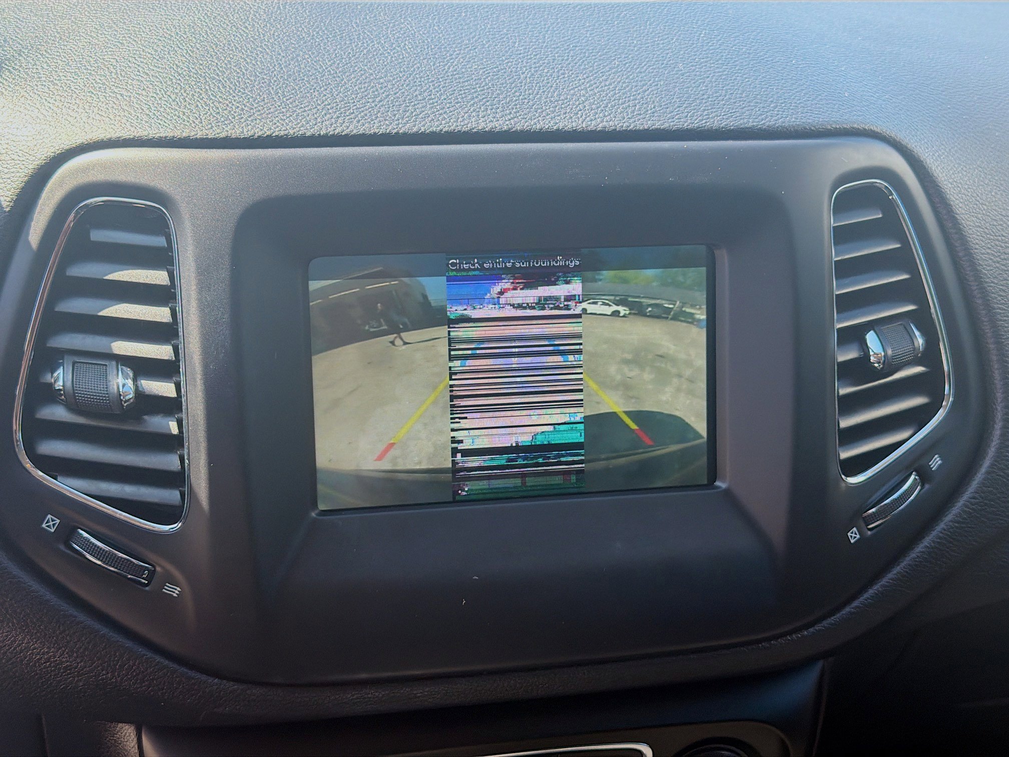 Used 2019 Jeep Compass Sport FWD image 14