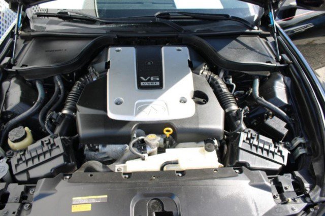 Used 2011 INFINITI G37 Convertible w/ Premium Pkg RWD image 25