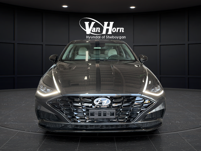 Used 2023 Hyundai Sonata SEL w/ Convenience Package FWD image 2