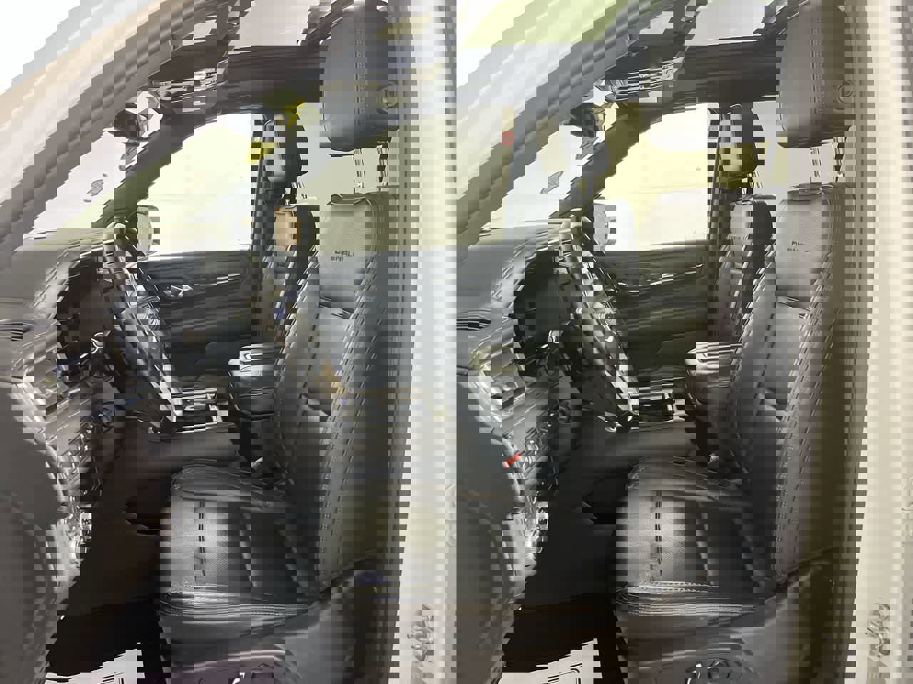 Used 2023 GMC Yukon XL Denali image 15