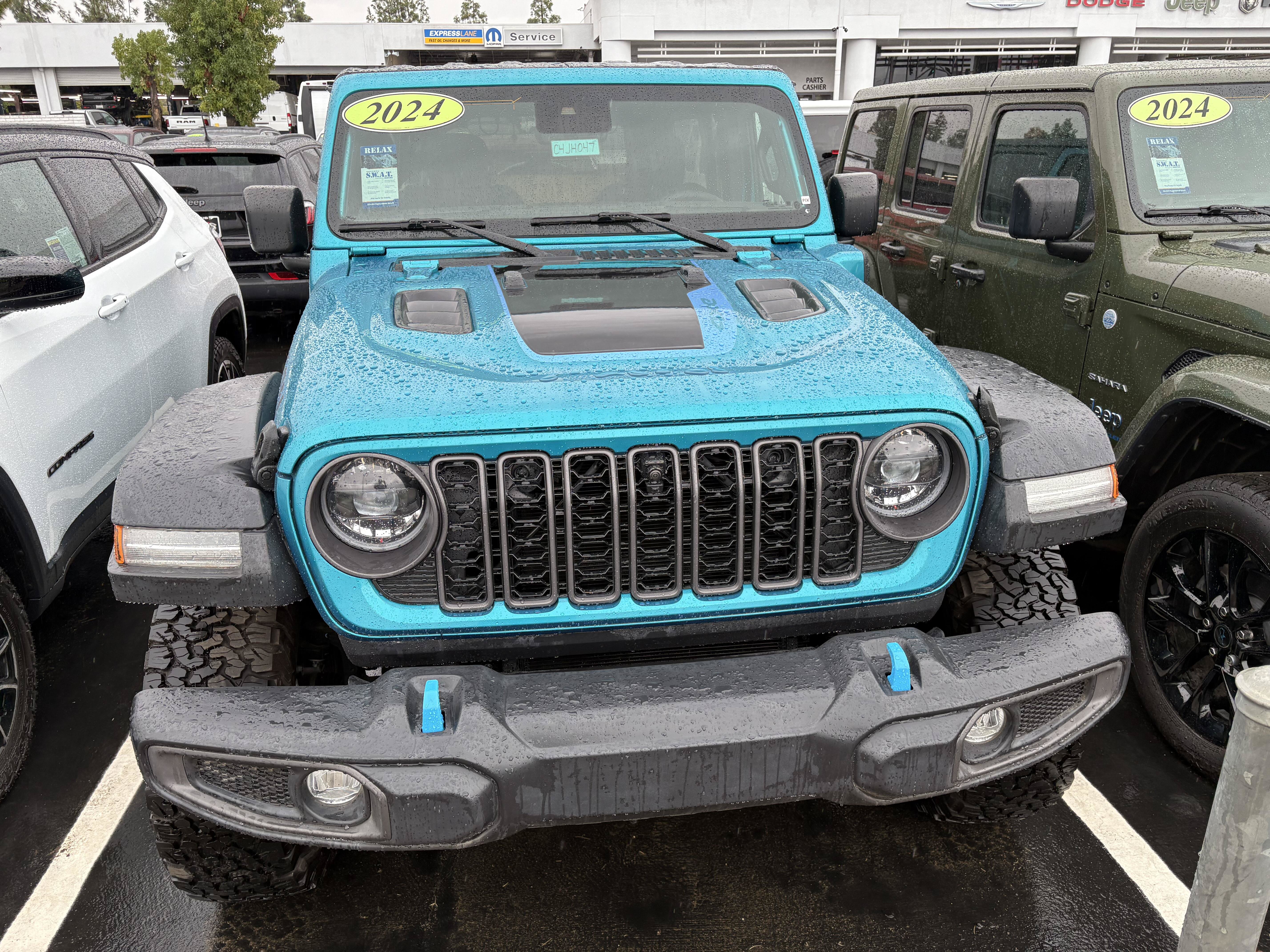 New 2024 Jeep Wrangler Unlimited Rubicon 4xe w/ Technology Group AWD/4WD image 1