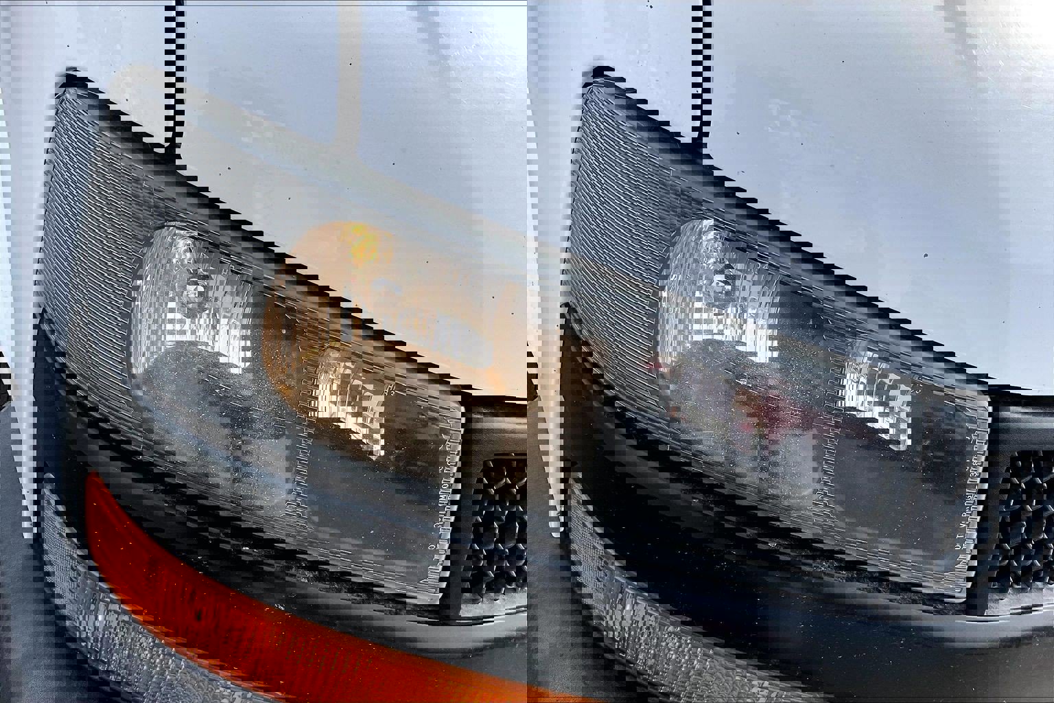 Used 2019 Chevrolet Express 3500 LS image 21