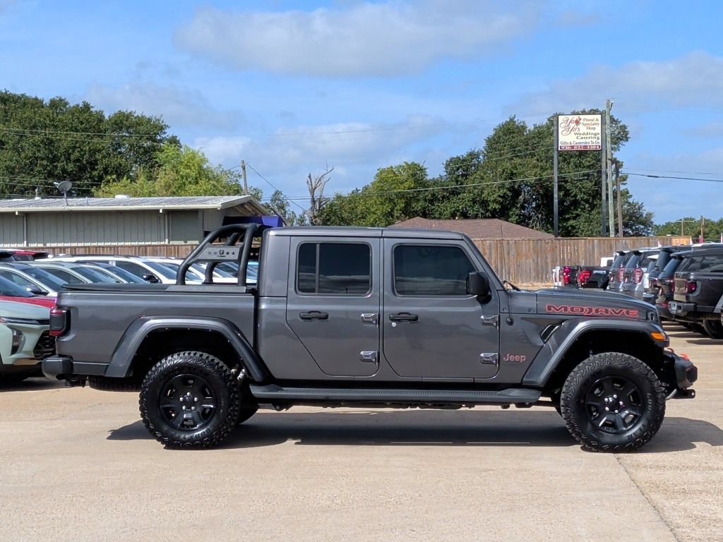 Used 2021 Jeep Gladiator Mojave AWD/4WD image 9