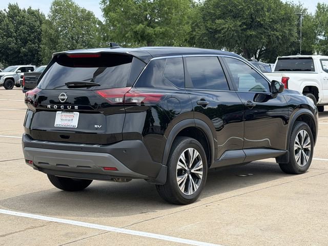 Used 2023 Nissan Rogue SV FWD image 4