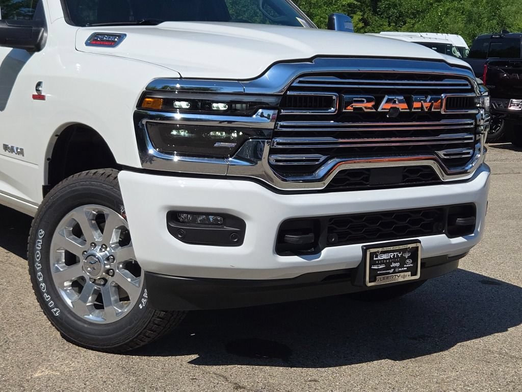New 2026 RAM 2500 Laramie AWD/4WD image 6