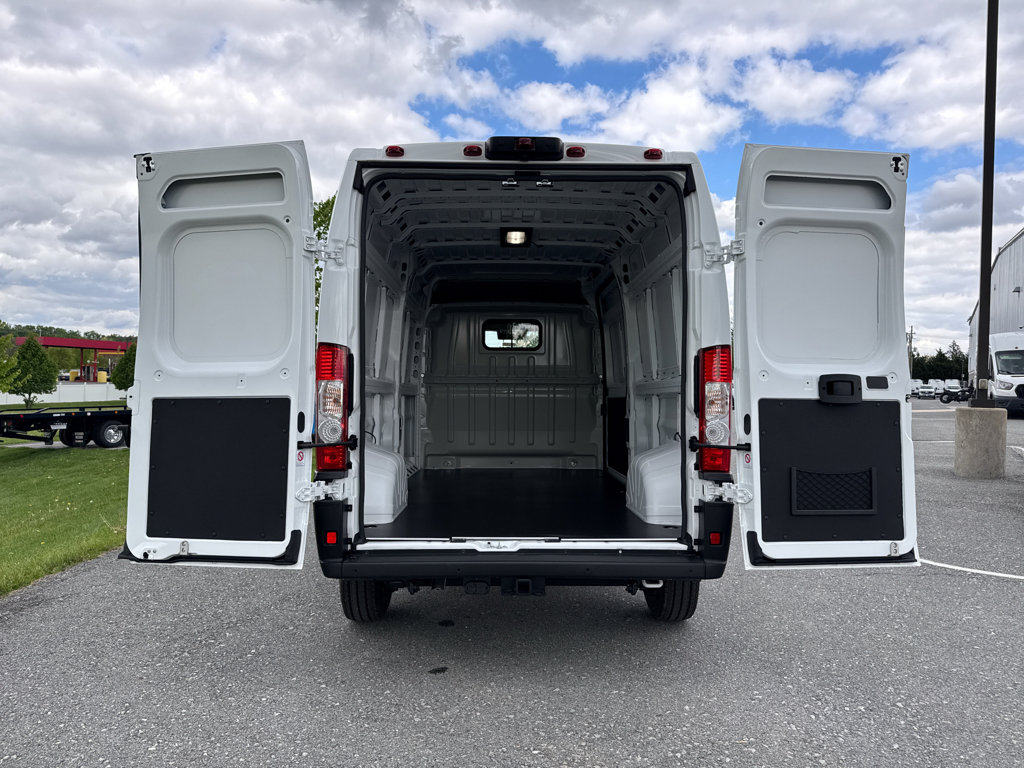 New 2026 RAM ProMaster 2500 w/ Advanced Safety Group FWD image 13
