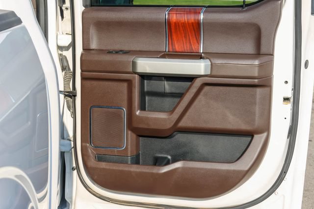 Used 2018 Ford F150 King Ranch w/ Equipment Group 601A Luxury AWD/4WD image 21