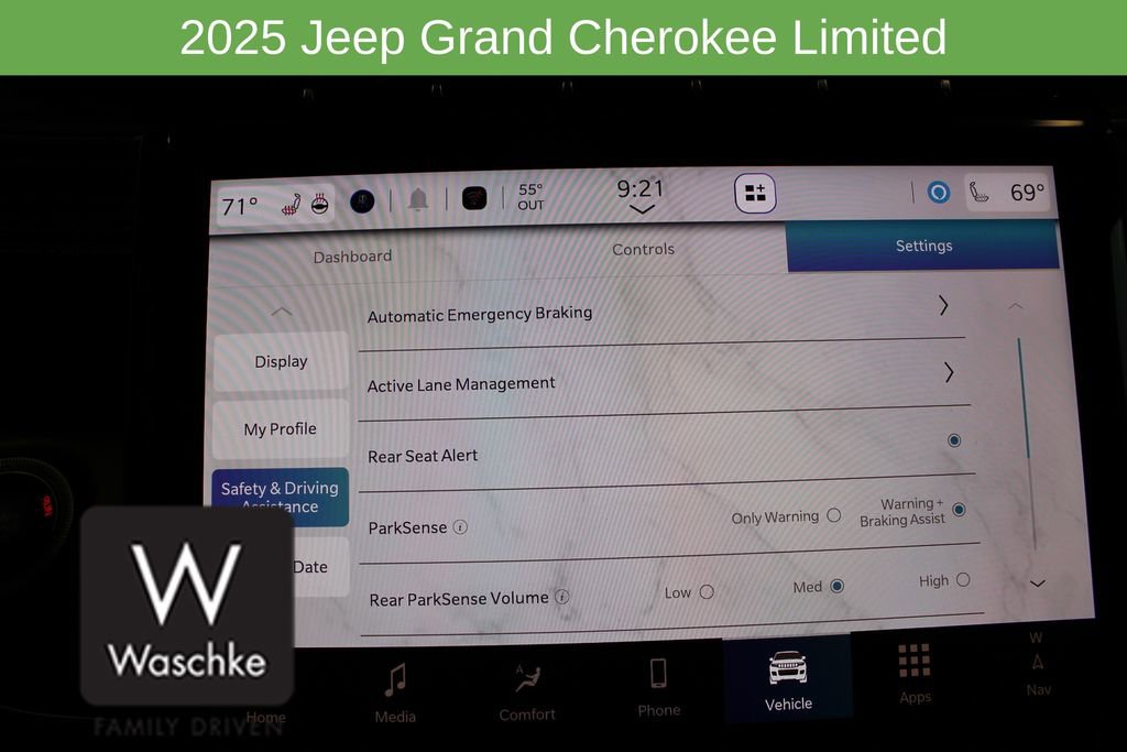 New 2025 Jeep Grand Cherokee Limited w/ Trailer Tow Package image 56