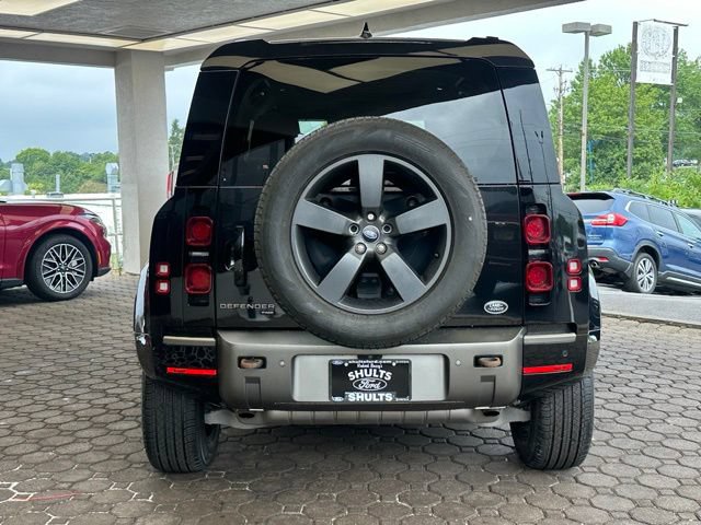 Used 2022 Land Rover Defender 110 X-Dynamic HSE AWD/4WD image 5