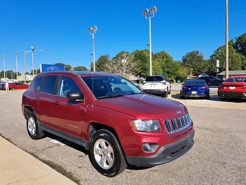 Used 2015 Jeep Compass Sport w/ Power Value Group FWD image 8
