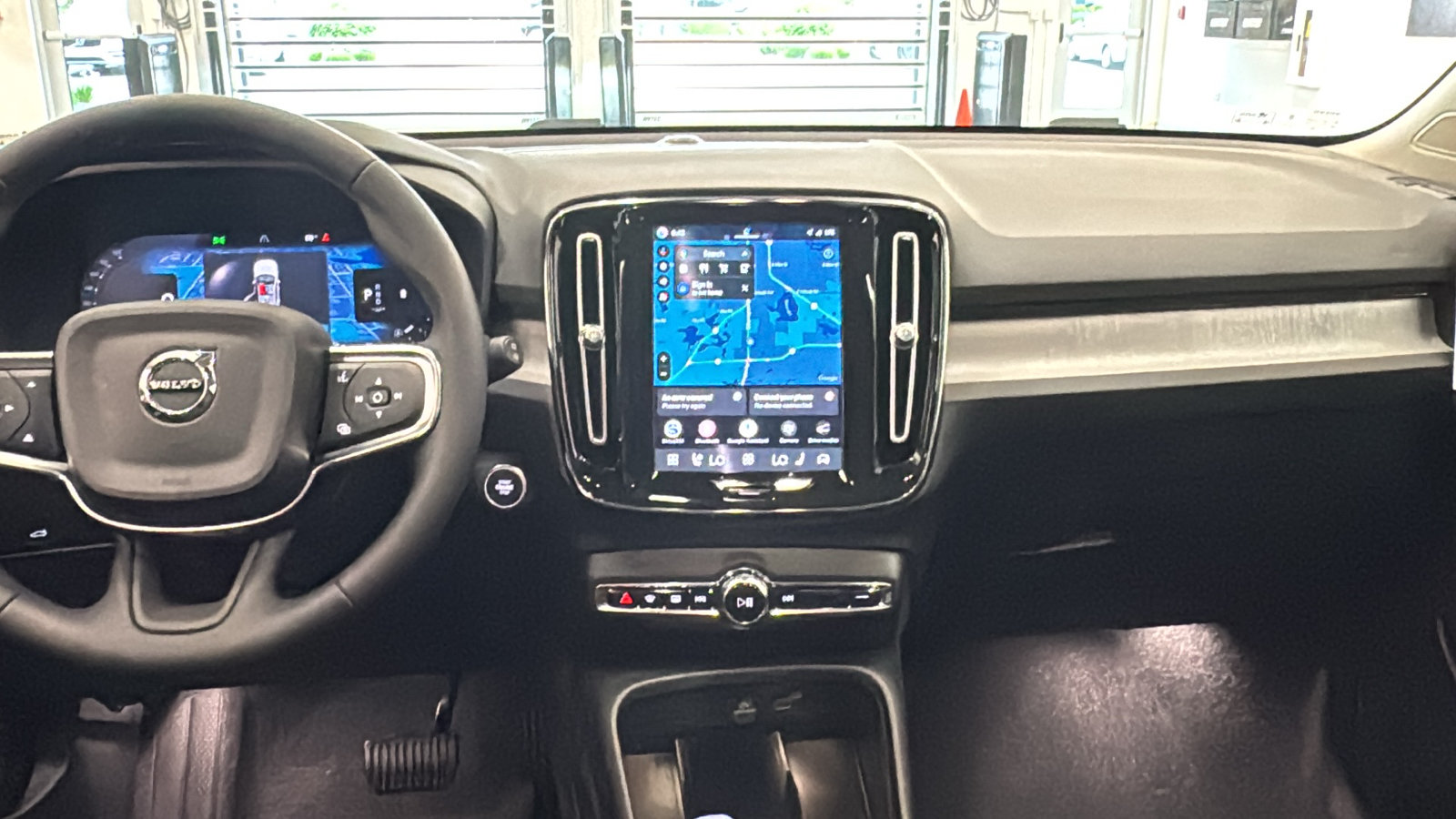 New 2026 Volvo XC40 B5 Plus w/ Protection Package Premier AWD/4WD image 11