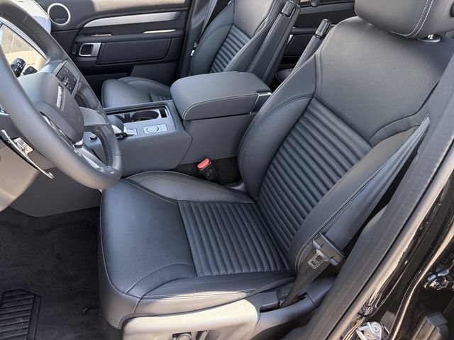New 2026 Land Rover Discovery Dynamic SE AWD/4WD image 5