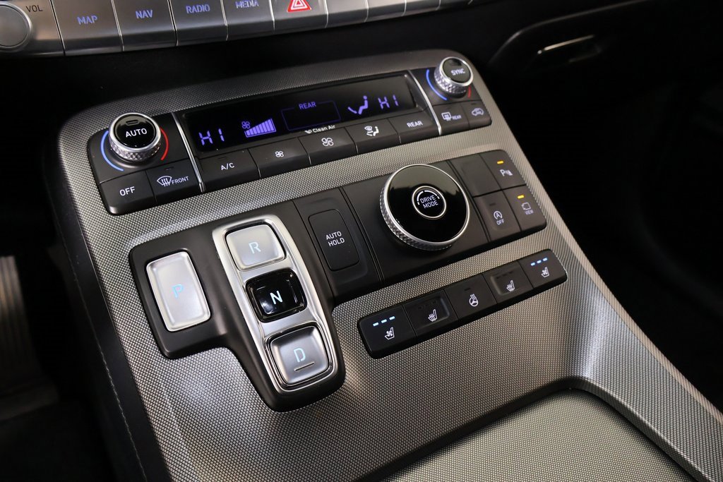 Used 2020 Hyundai Palisade Limited image 8