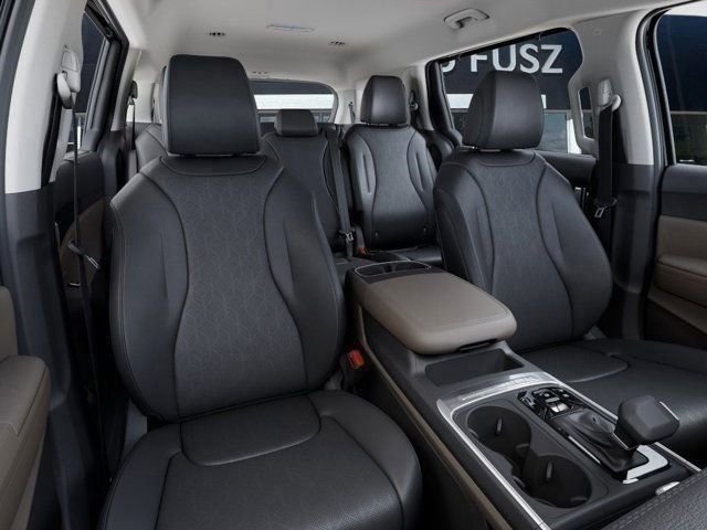New 2026 Kia Carnival EX image 12