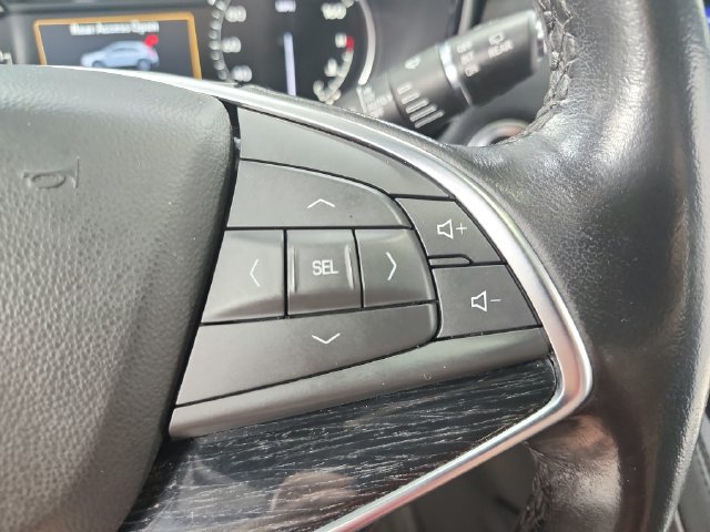 Used 2023 Cadillac XT5 Premium Luxury w/ LPO, Floor Liner Package AWD/4WD image 26