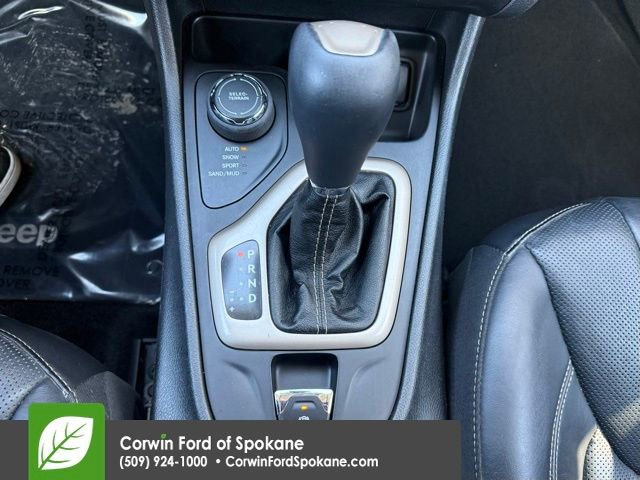 Used 2015 Jeep Cherokee Limited w/ Luxury Group image 30