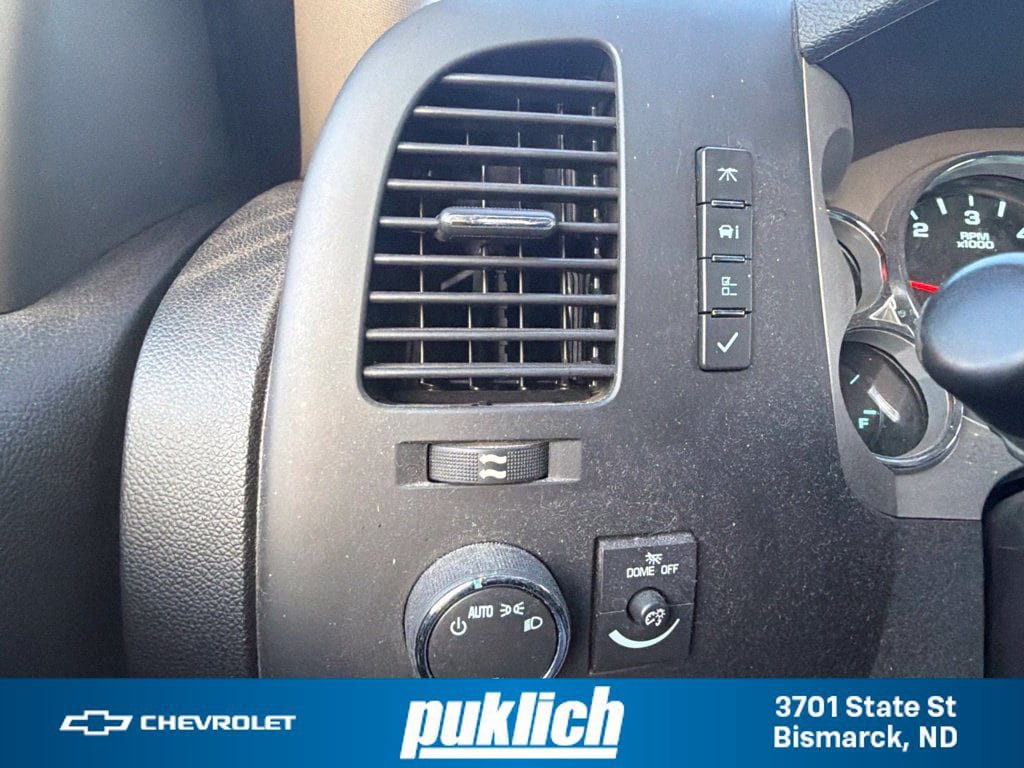 Used 2013 Chevrolet Silverado 1500 LT w/ All-Star Edition AWD/4WD image 10