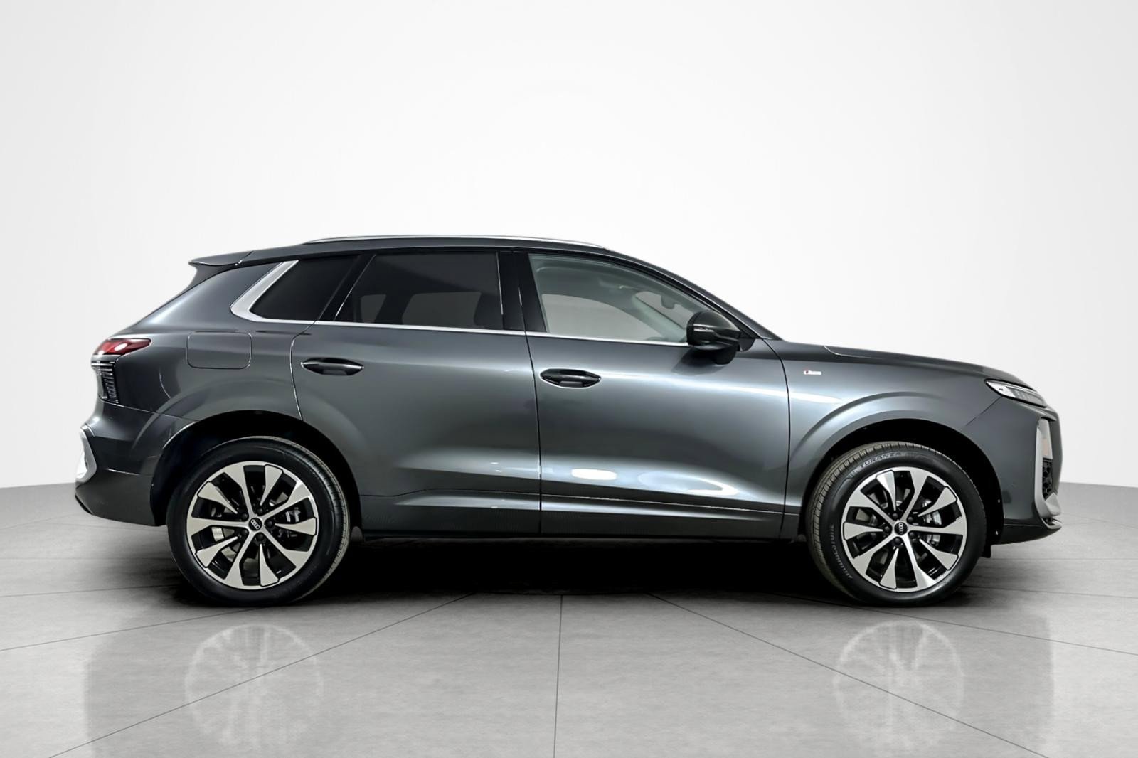 New 2026 Audi Q3 quattro 2.0T image 7