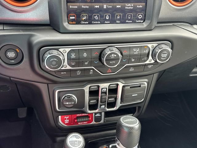 Used 2023 Jeep Gladiator Mojave w/ Cold Weather Group AWD/4WD image 33