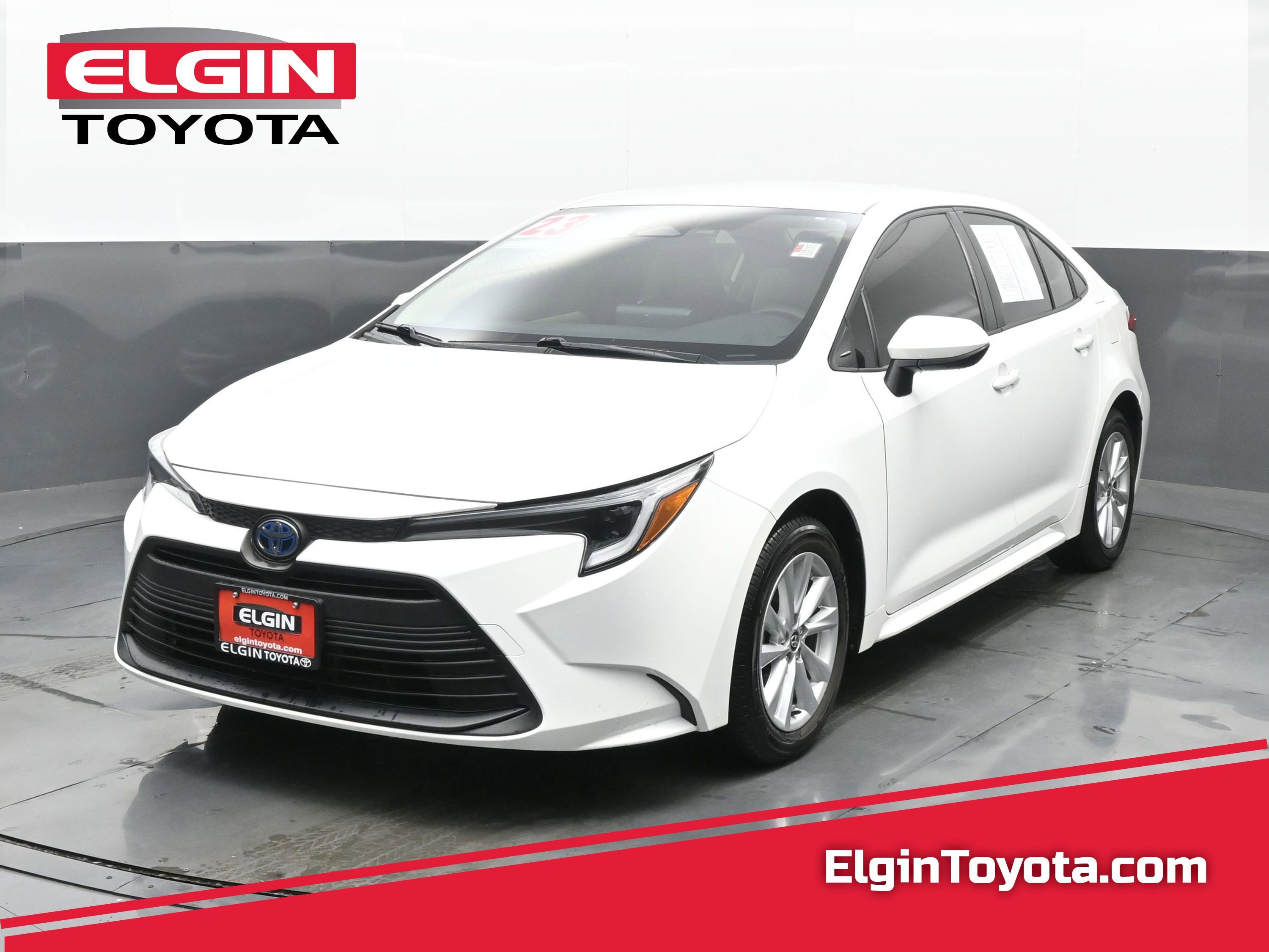 Used 2023 Toyota Corolla LE w/ LE Convenience Package