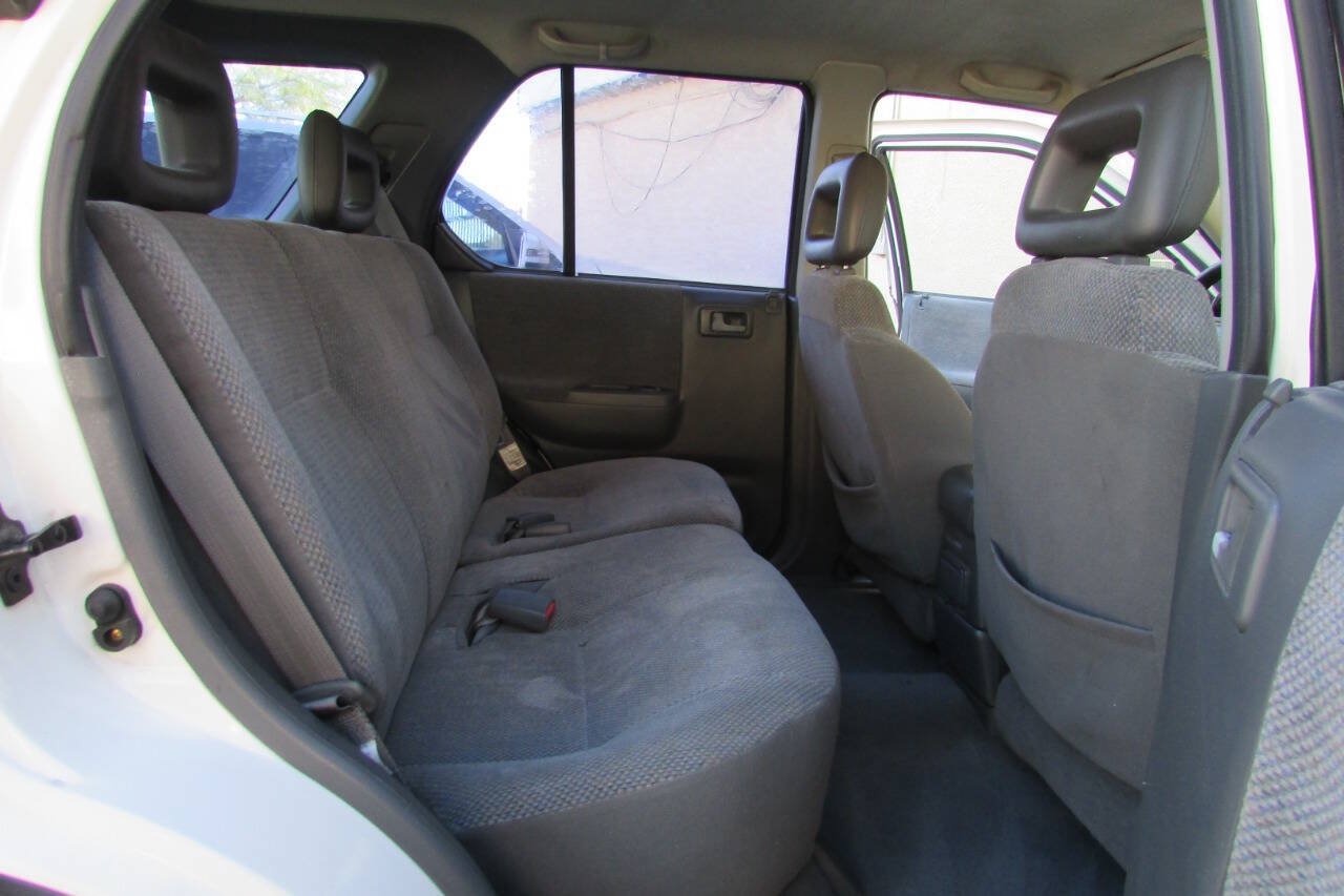 Used 1999 Isuzu Rodeo LS RWD image 33