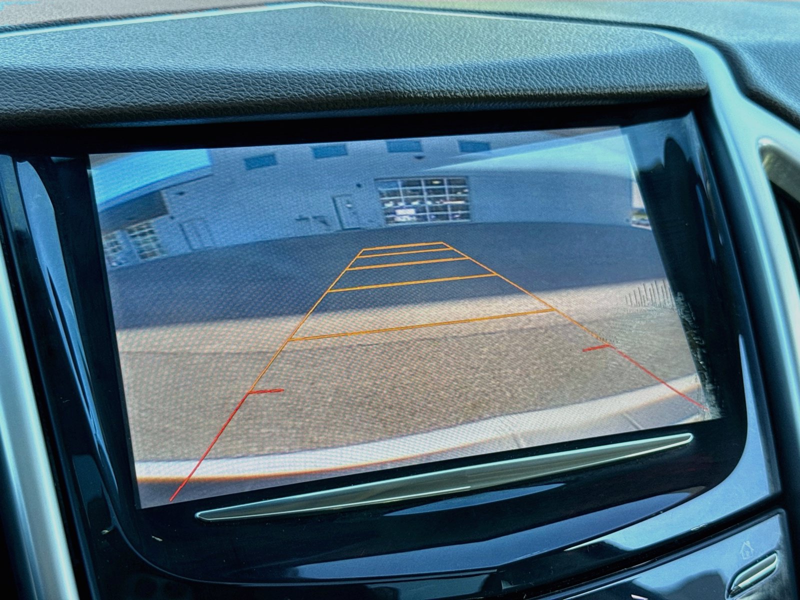 Used 2015 Cadillac SRX Luxury AWD/4WD image 18