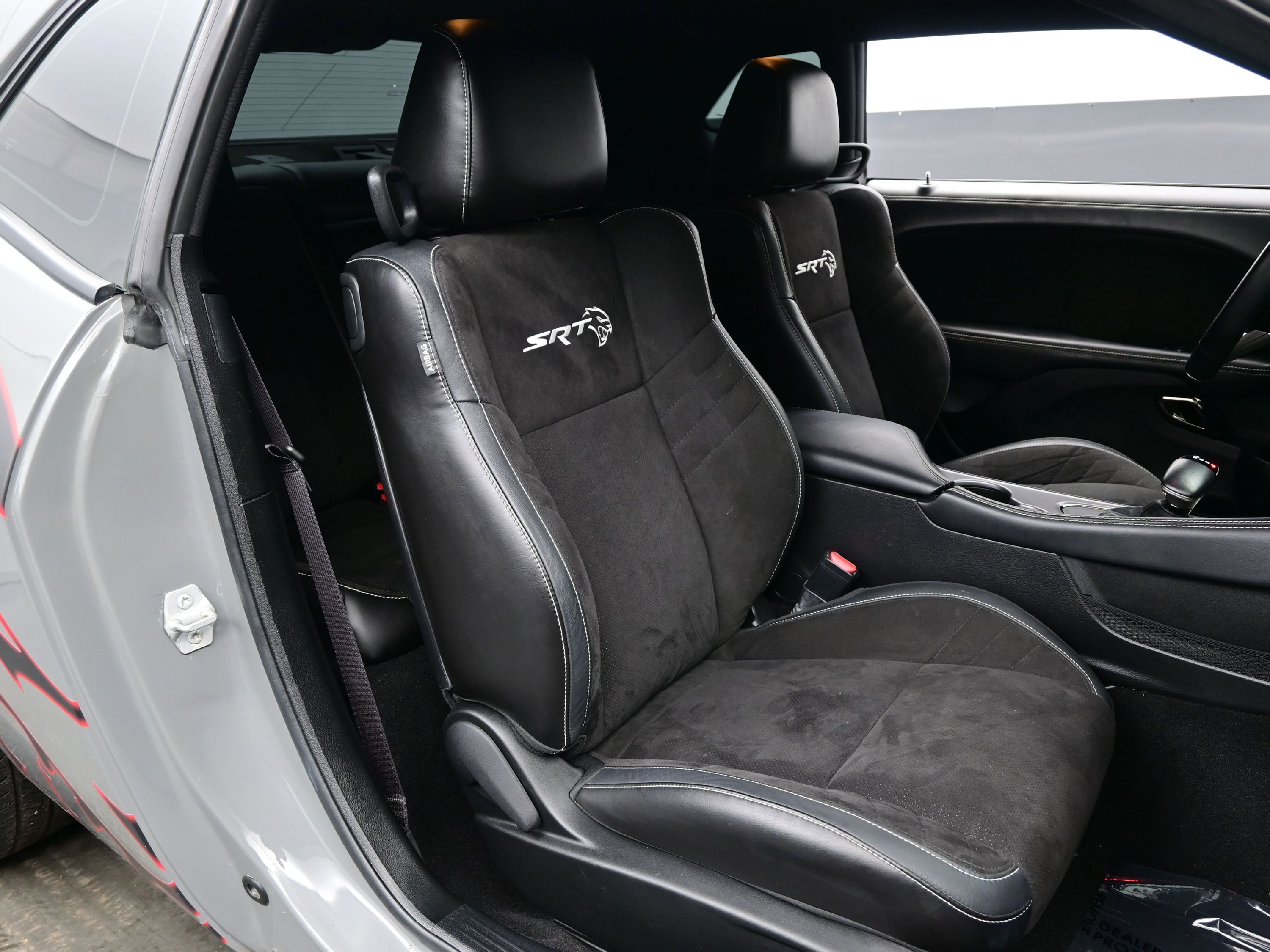 Used 2023 Dodge Challenger SRT Hellcat w/ Driver Convenience Group RWD image 13