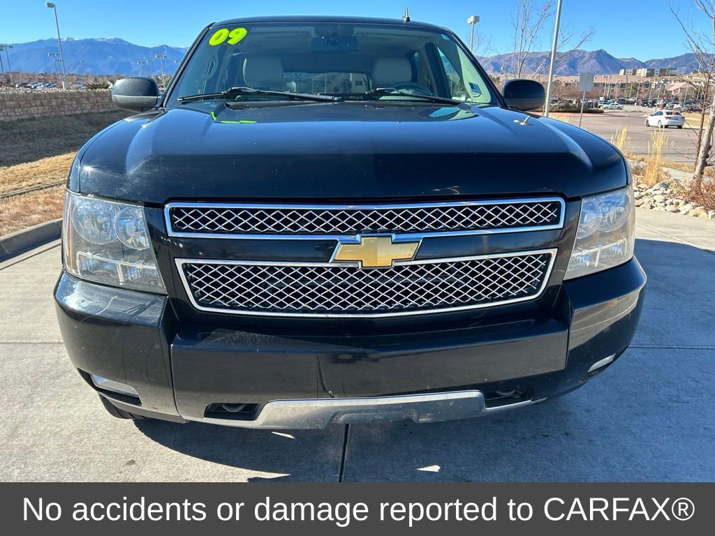 Used 2009 Chevrolet Tahoe LT w/ Suspension Package, Off-Road image 2
