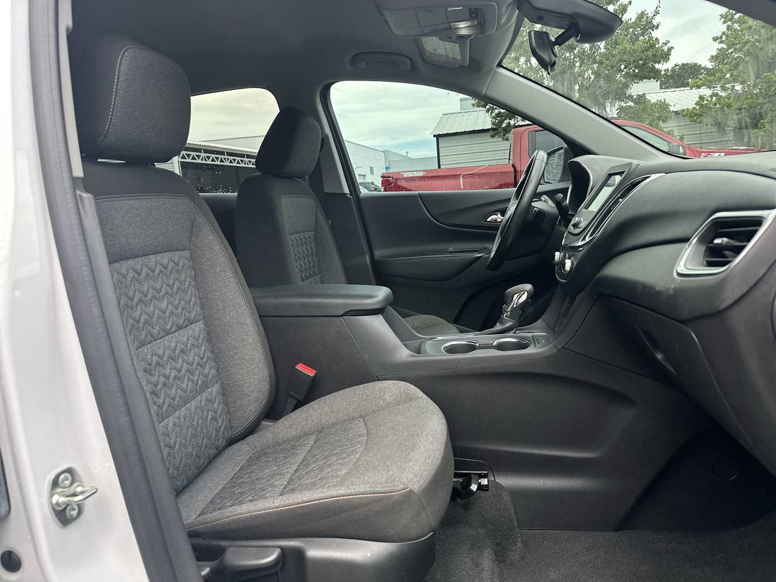 Certified 2024 Chevrolet Equinox LT FWD image 19
