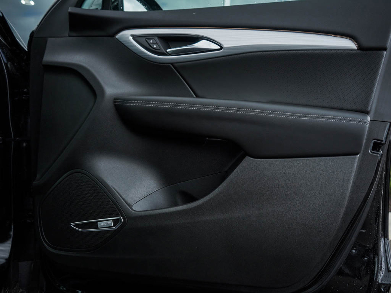 New 2025 Buick Envision Avenir image 10