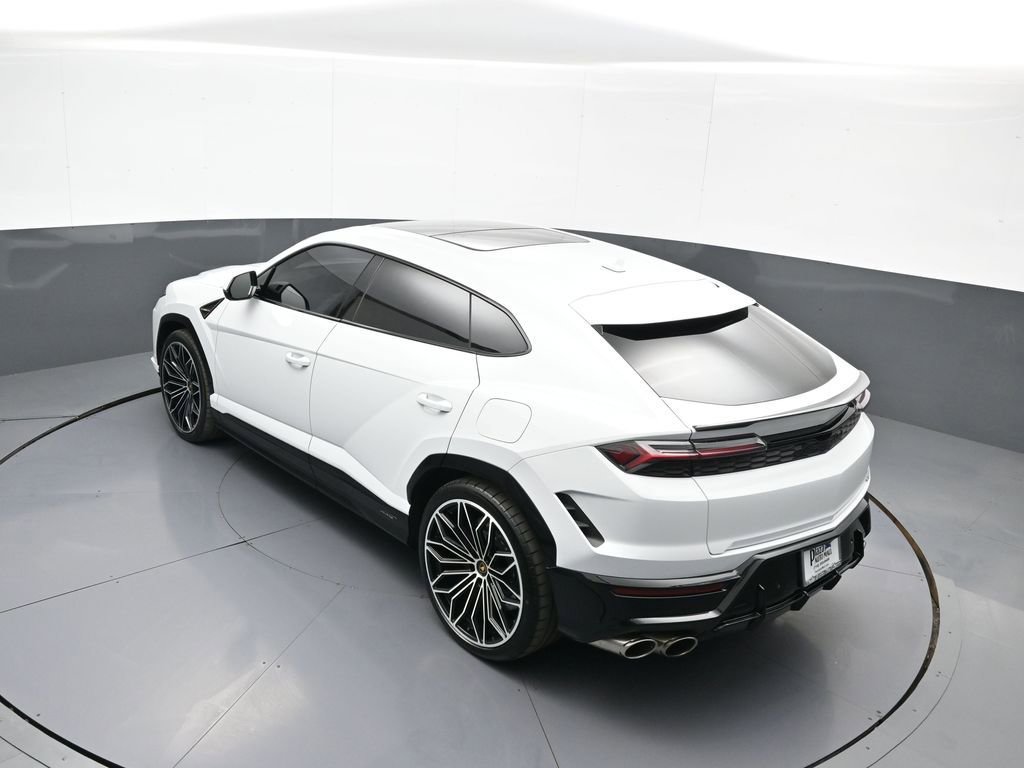 Used 2025 Lamborghini Urus SE AWD/4WD image 45