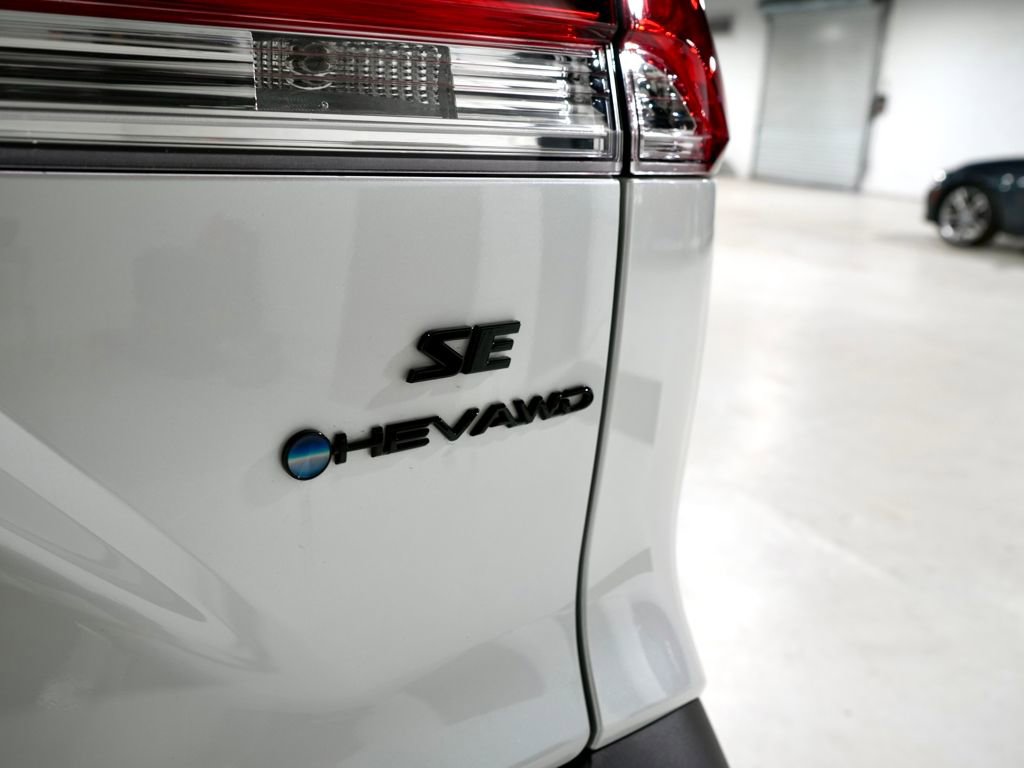 Used 2025 Toyota Corolla Cross AWD Hybrid image 34