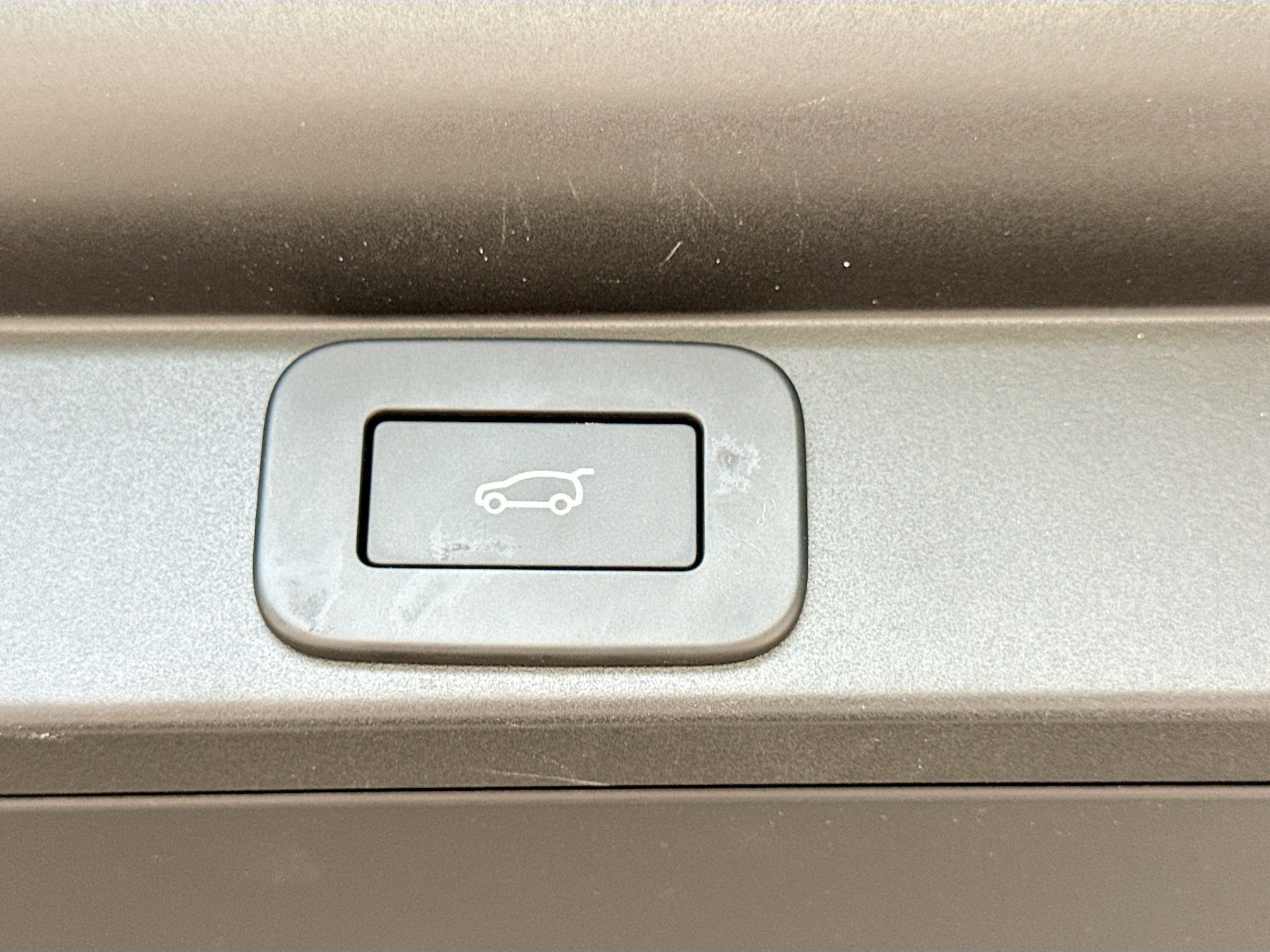 Used 2025 Land Rover Range Rover SE AWD/4WD image 13