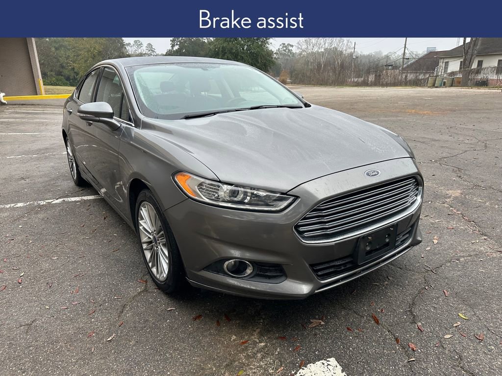 Used 2014 Ford Fusion SE w/ Equipment Group 202A image 10