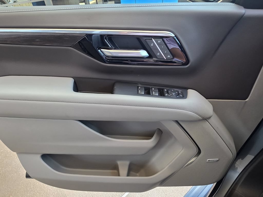 New 2026 Chevrolet Tahoe LT w/ Comfort Package RWD image 26