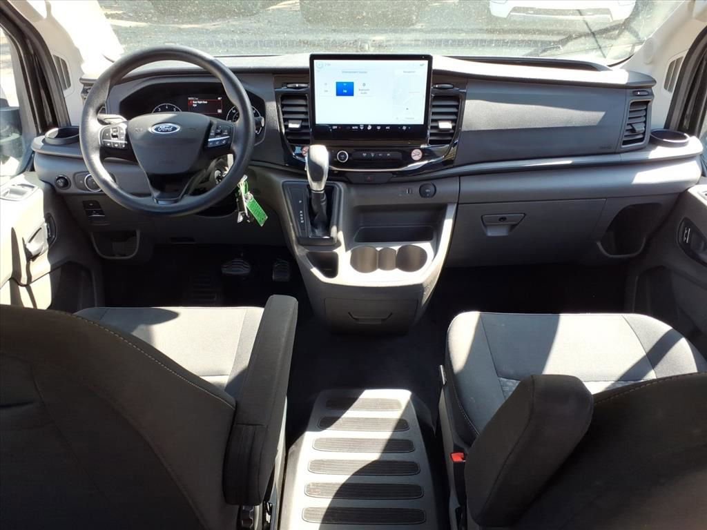 Used 2023 Ford Transit 350 XLT image 20