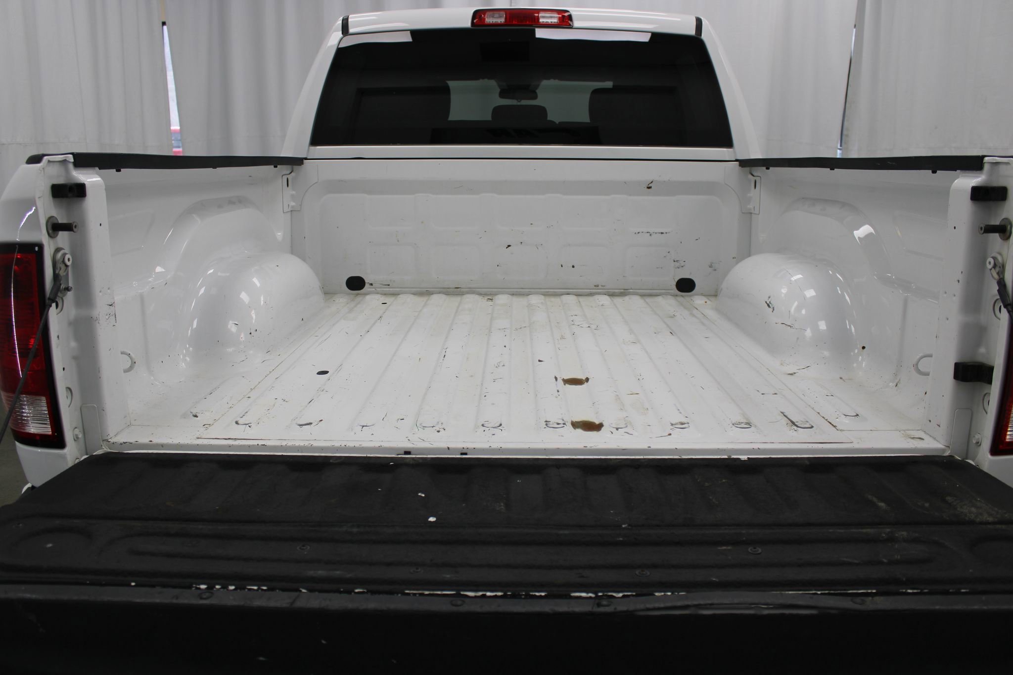 Used 2017 RAM 1500 Express image 16
