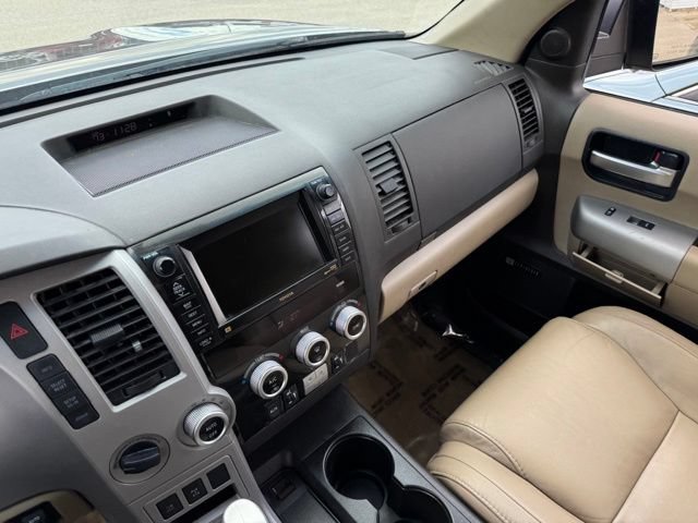 Used 2008 Toyota Sequoia Limited AWD/4WD image 24
