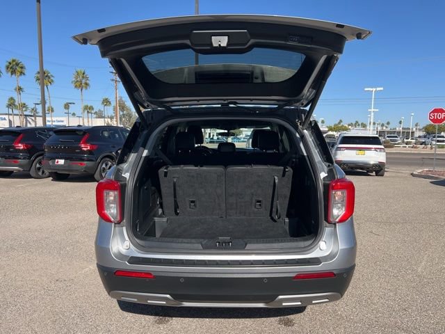 Used 2023 Ford Explorer XLT w/ Equipment Group 202A image 29