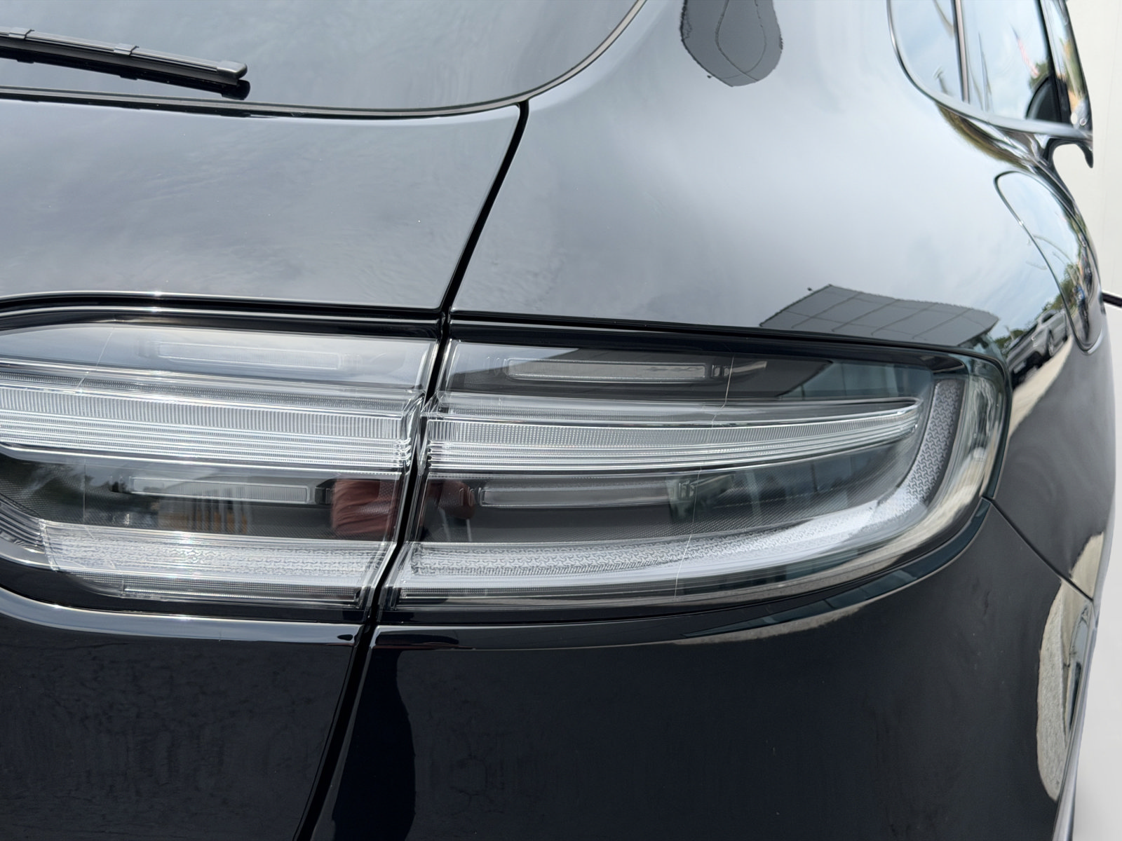 New 2026 Porsche Macan AWD/4WD image 12
